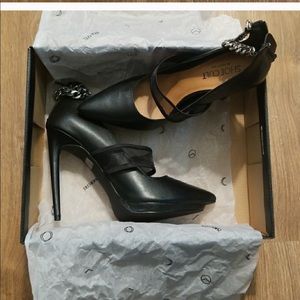 Shoecult by nasty gal heels
